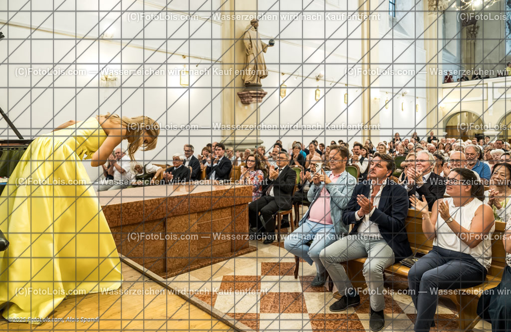 _ALP3248_Eroeffnungskonzert_Angatscheva Donka | XLI. CHOPIN-Festival - Kartausenkirche, Fr 15. Aug. 2025, 18.00 Uhr, ERÖFFNUNGSKONZERT,                     Starpianistin Donka Angatscheva - die designierte Nachfolgerin von Intendant Theodor Kanitzer kennt man von ihren Auftritten in den großen Konzertsälen der Welt. Die Musik Frédérik Chopins ist ihr Leben und ihre Welt.