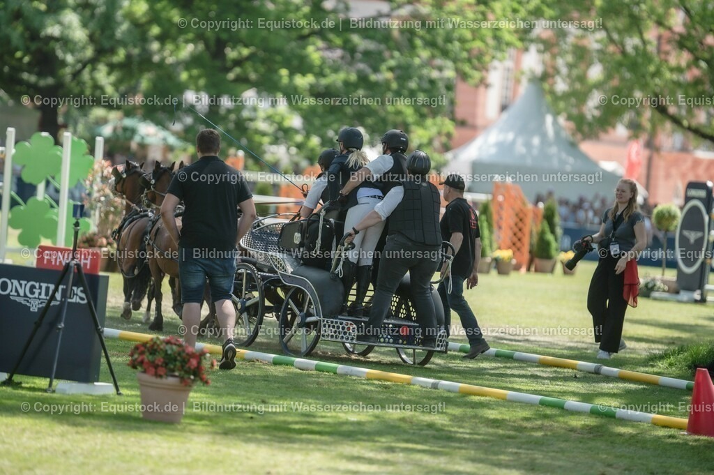 20230528_Jump-and-Drive_0008 | equistock
