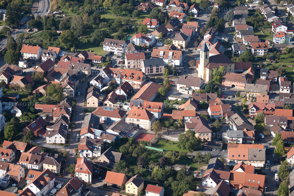 Luftbild: Langensteinbach, Hauptstr im Ortsteil Langensteinbach in Karlsbad im Bundesland Baden-Württemberg in Deutschland. Foto: IMG_45191.jpg vom 21.09.2011 durch Werner Riehm/FLY-FOTO.de