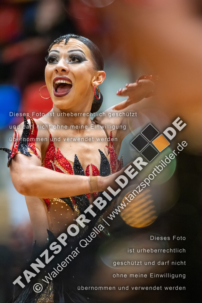 20260328-03340 | Hier finden Sie Tanz Bilder vom Latein und Standard Formationen tanzen. Sportbilder vom Tanzsport. Schöne Fotos und von Weltmeisterschaft, Europameisterschaft, Bundesliga, Regionalliga, Oberliga und Landesliga sowie von GOC Stuttgart, DanceComp, WM Bremen