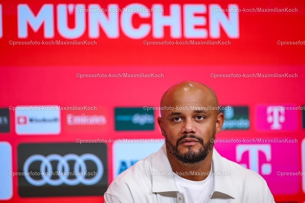 FCB18102501217 | 18.10.2025, Fußball, FC Bayern München - Borussia Dortmund, 1. Fußball Bundesliga, 7. Spieltag, Allianz Arena, Saison 2025 2026: Die Pressekonferenz mit den Trainern nach dem Spiel - Cheftrainer Vincent Kompany (FC Bayern Muenchen #hc) DFB regulations prohibit any use of photographs as image sequences and or quasi-video.