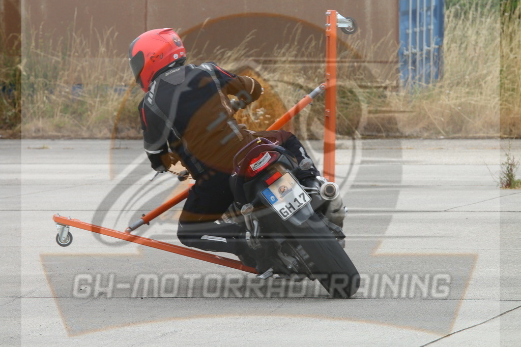 IMG_3208 | gh-motorradtraining-foto.de - Realisiert mit Pictrs.com