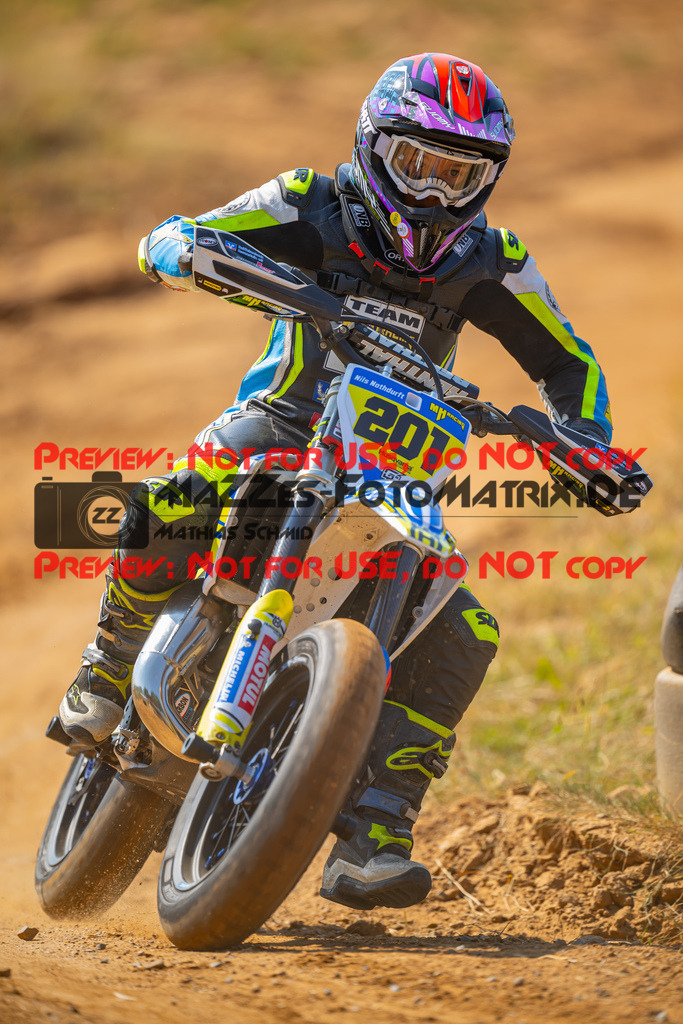 MaZZes-Fotomatrix-20260815-605108 | ROOKIES