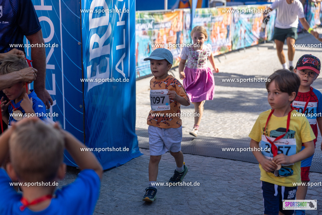 VJ__2969 | Stadtlauf Erding 2025 #stadtlauferding #erdingstadtlauf #stadtlauf_erding #laufmotivation #trisporterding #yourpictrs #sportshot_your_pictrs