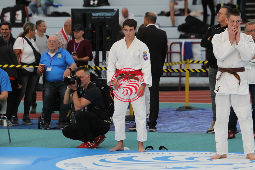 JT6F0450 | Fotos vom Adler Cup - Pictures from Adler Cup

Hier findet Ihr alle Eindrücke und großen Momente der Adler Cup Wochenenden. Here you will find all impressions and great moments of the Adler Cup weekends. - Realisiert mit Pictrs.com