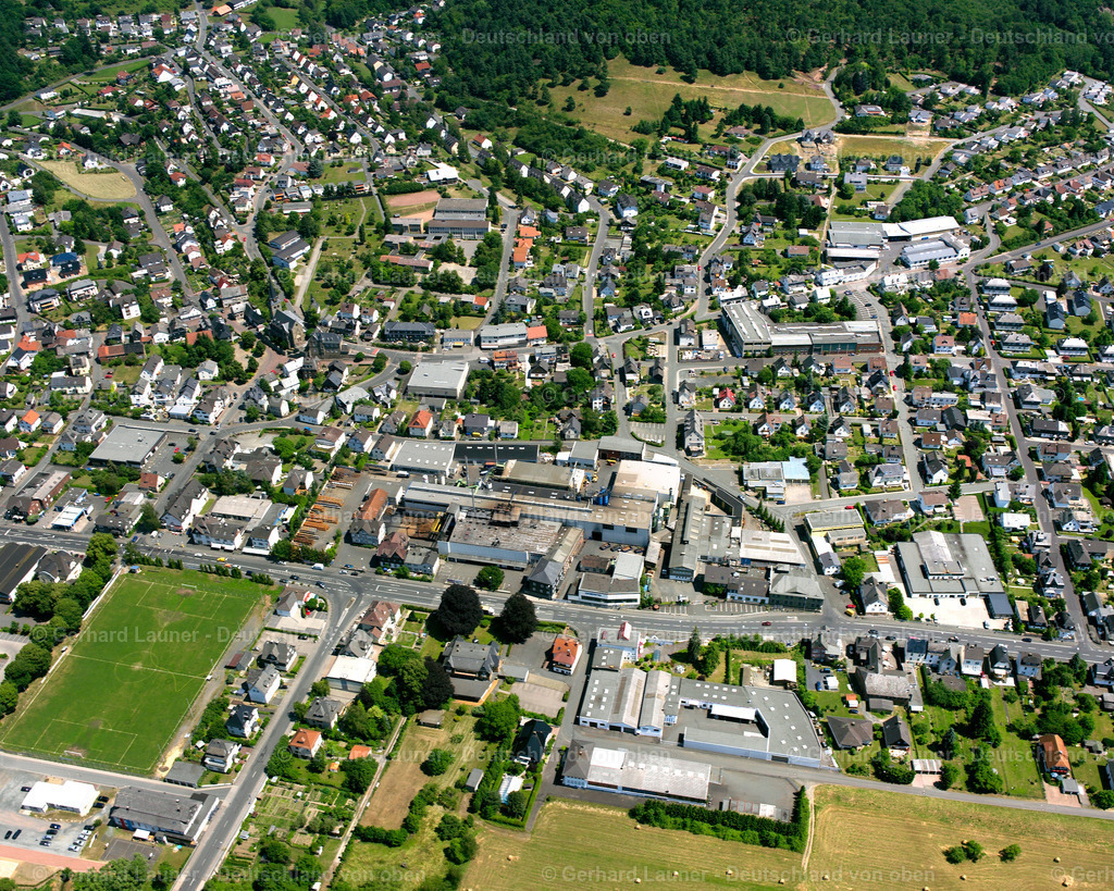 2610664 | Sinn 09.06.2006 Stadtansicht des Innenstadtbereiches  in Fleisbach im Bundesland Hessen, Deutschland // City view on down town  in Fleisbach in the state Hesse, Germany Foto: Gerhard Launer
