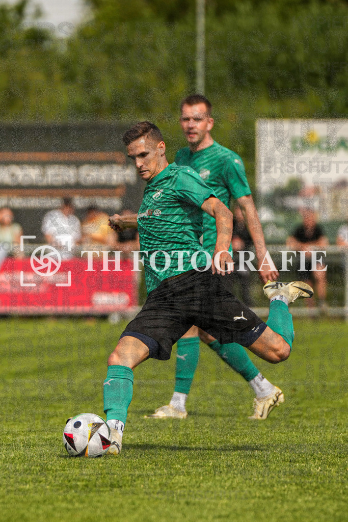 GER, FC Zell - FC Wittlingen, Fussball, Rothaus Bezirkpokal, Finale, Saison 2024/2025, 29.05.2025 | GER, FC Zell - FC Wittlingen, Fussball, Rothaus Bezirkpokal, Finale, Saison 2024/2025, 29.05.2025Foto: TH Fotografie/Alessio Bosco