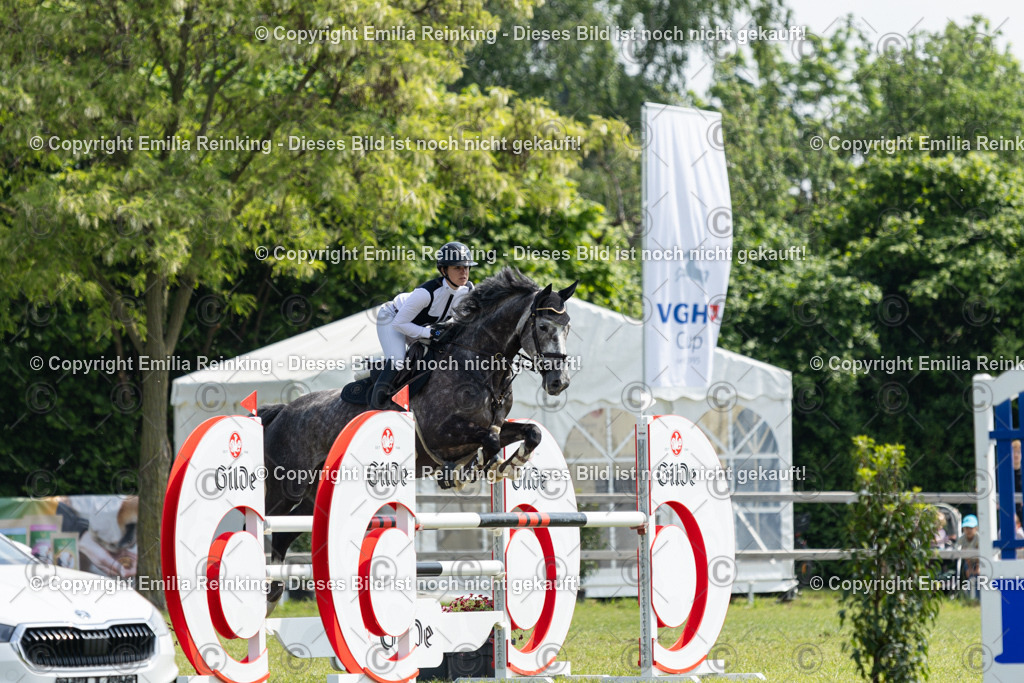 CL5A3216 | Emilia Reinking Fotografie - Realisiert mit Pictrs.com