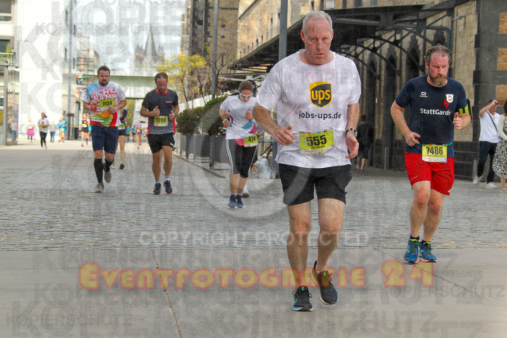 250920_1326_EV4_5579 | Sportfotografie im Rhein-Sieg Kreis, Köln, Bonn, NRW, Rheinland Pfalz, Hessen, etc. Unser Tätigkeitsfeld umfasst den Laufsport vom Volkslauf über den Marathon, Duathlon, Triathon bis zum Ultralauf wie Kölnpfad Ultra oder Schindertrail.