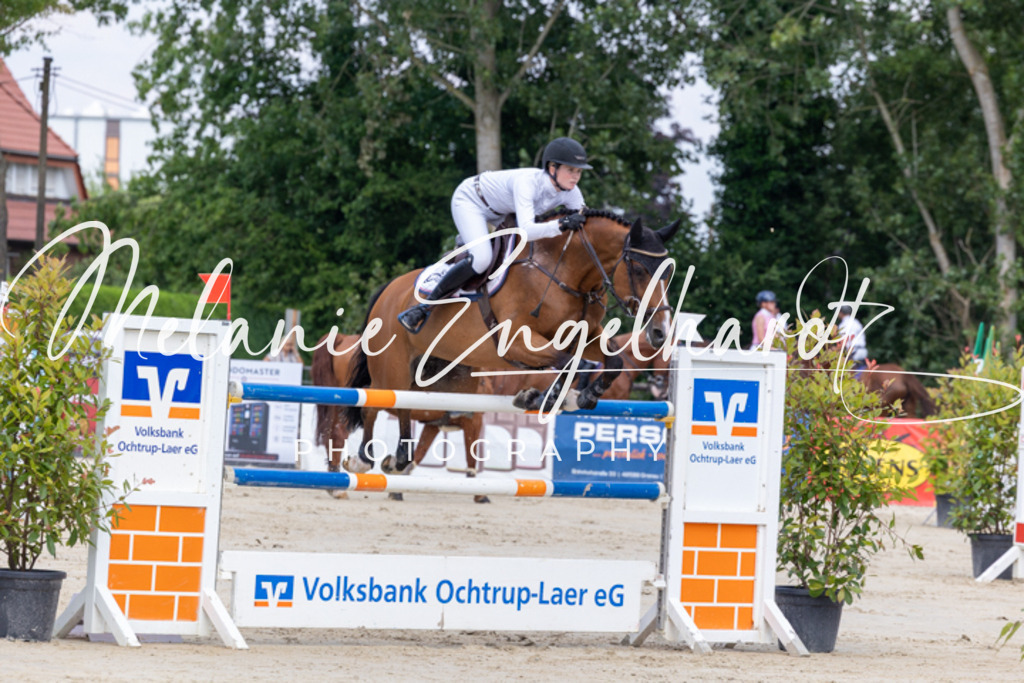 7I8A1302 | melanie-engelhardt-photography - Realisiert mit Pictrs.com