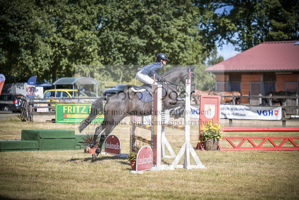DOS_1255 | Entdecke hochwertige Reitturnierfotos von Foto Oger. Professionell, emotional und authentisch – jetzt Lieblingsmomente im Shop bestellen.Deutschlandweite Turnierfotografie. - Realisiert mit Pictrs.com