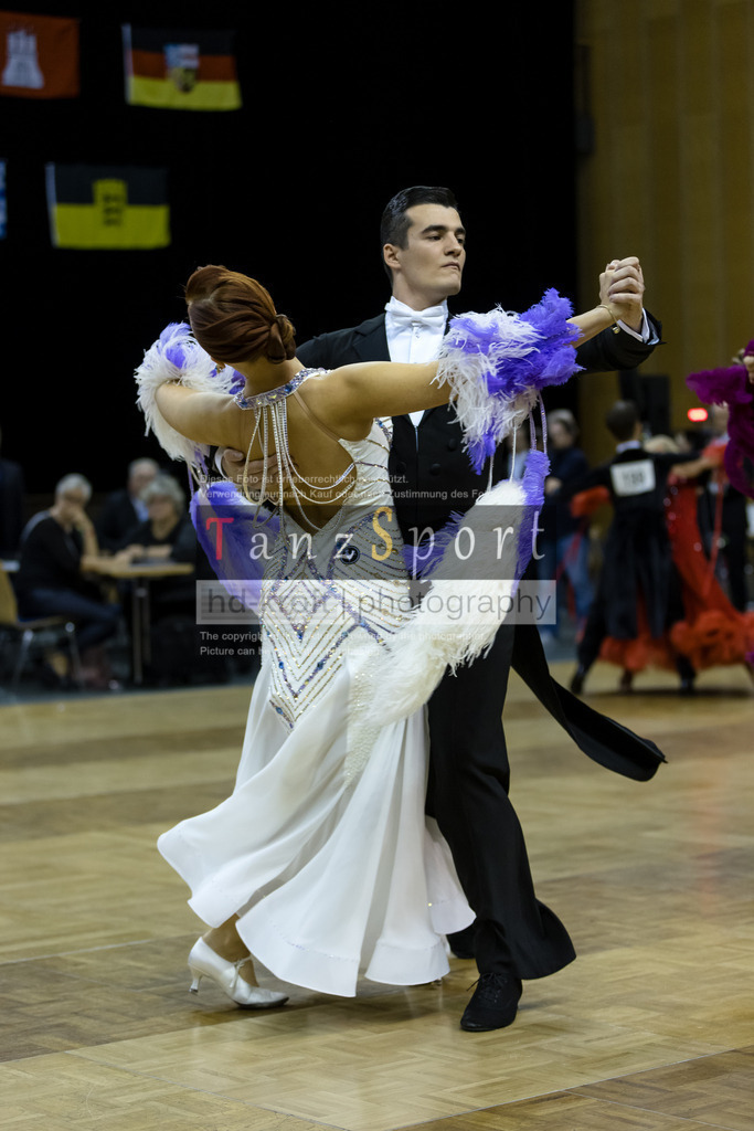 20241102_DC_HGR_Std_08510 | Tanzsportbilder, Standardtanz, Lateintanz, WDSF, DTV, LTVB, dancecomp, goc, hessen tanzt, blaues band der spree, walzer, tango, wiener walzer, slowfox, quickstepp, samba, rumba, cha-cha-cha, paso doble. jive, hd-kroft photography, turniertanzsport