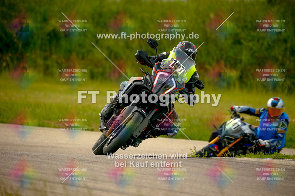 _MOT1316 | Hier findet Ihr Bilder von Touristenfahrten auf der Nürburgring Nordschleife oder von anderen Veranstaltungen die ich besucht habe. Viel Spass beim Durch Schauen 