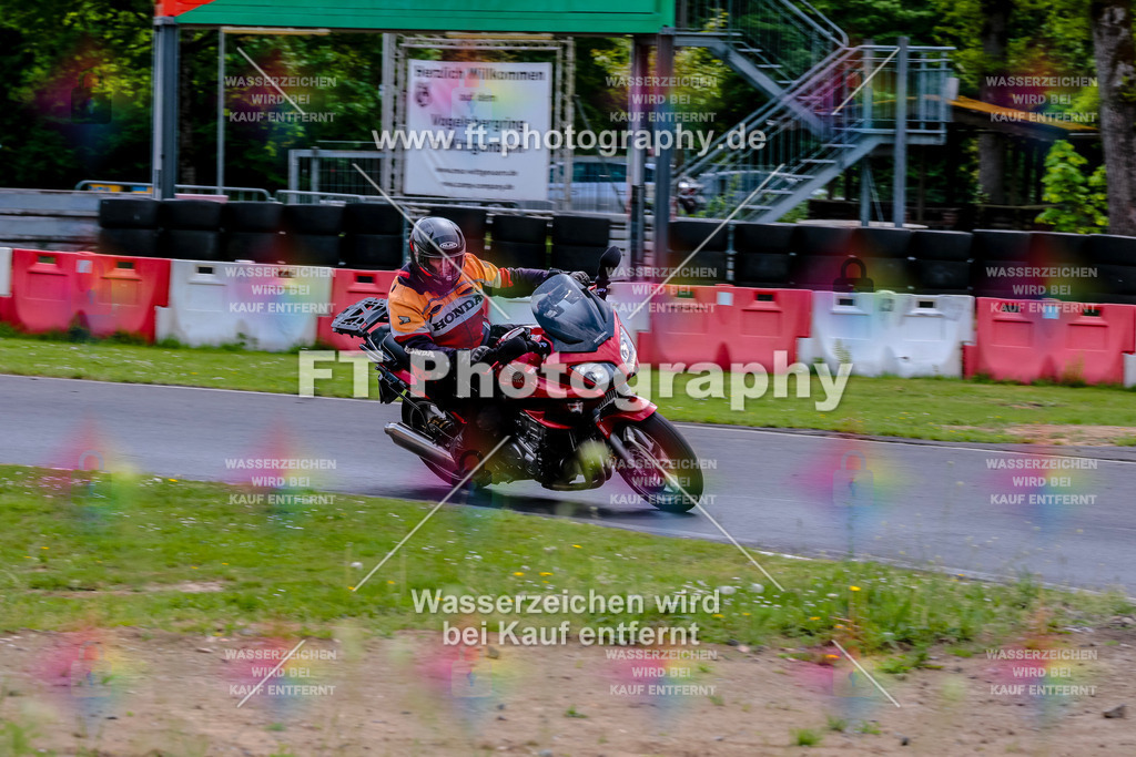 MotoTeamVBK-20982 | Hier findet Ihr Bilder von Touristenfahrten auf der Nürburgring Nordschleife oder von anderen Veranstaltungen die ich besucht habe. Viel Spass beim Durch Schauen 