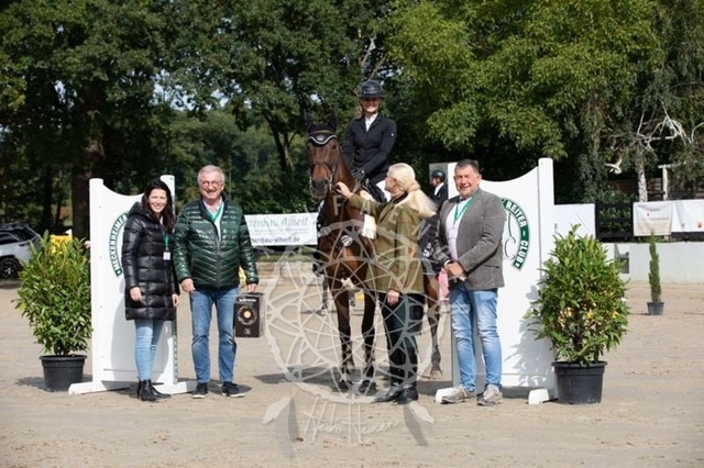 2B4A1366 | pixelfaenger - Realisiert mit Pictrs.com