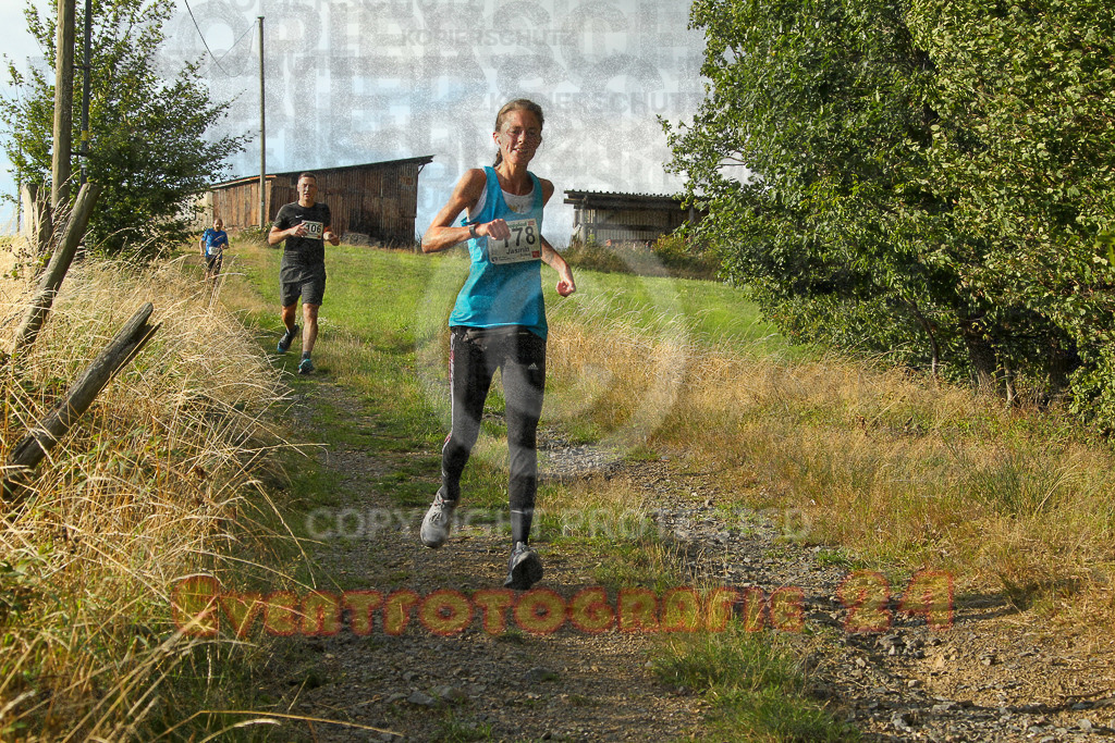250801_1907_EV4_8084 | Sportfotografie im Rhein-Sieg Kreis, Köln, Bonn, NRW, Rheinland Pfalz, Hessen, etc. Unser Tätigkeitsfeld umfasst den Laufsport vom Volkslauf über den Marathon, Duathlon, Triathon bis zum Ultralauf wie Kölnpfad Ultra oder Schindertrail.