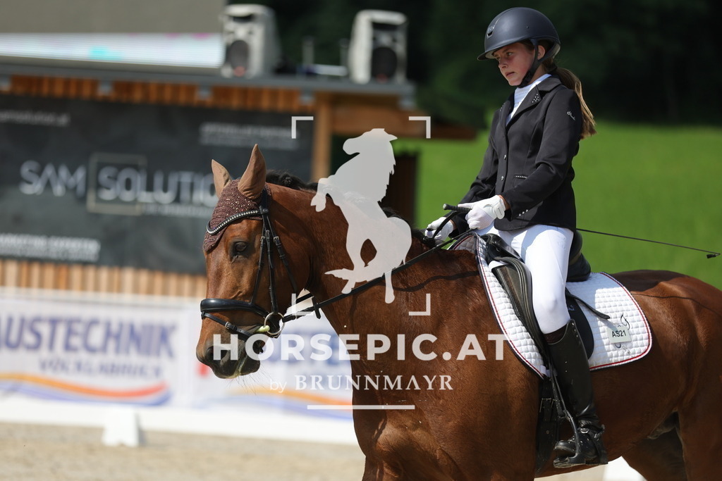 0P6A9278 | Willkommen bei Brunnmayr - Design & Fotografie – Ihrem Spezialisten für Reitturniere und Pferdeveranstaltungen in Oberösterreich, Salzburg und Bayern! Seit über 17 Jahren sind wir leidenschaftlich dabei.