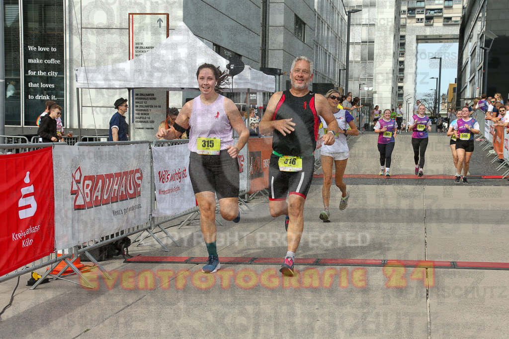 250920_1335_EX1_5628 | Sportfotografie im Rhein-Sieg Kreis, Köln, Bonn, NRW, Rheinland Pfalz, Hessen, etc. Unser Tätigkeitsfeld umfasst den Laufsport vom Volkslauf über den Marathon, Duathlon, Triathon bis zum Ultralauf wie Kölnpfad Ultra oder Schindertrail.