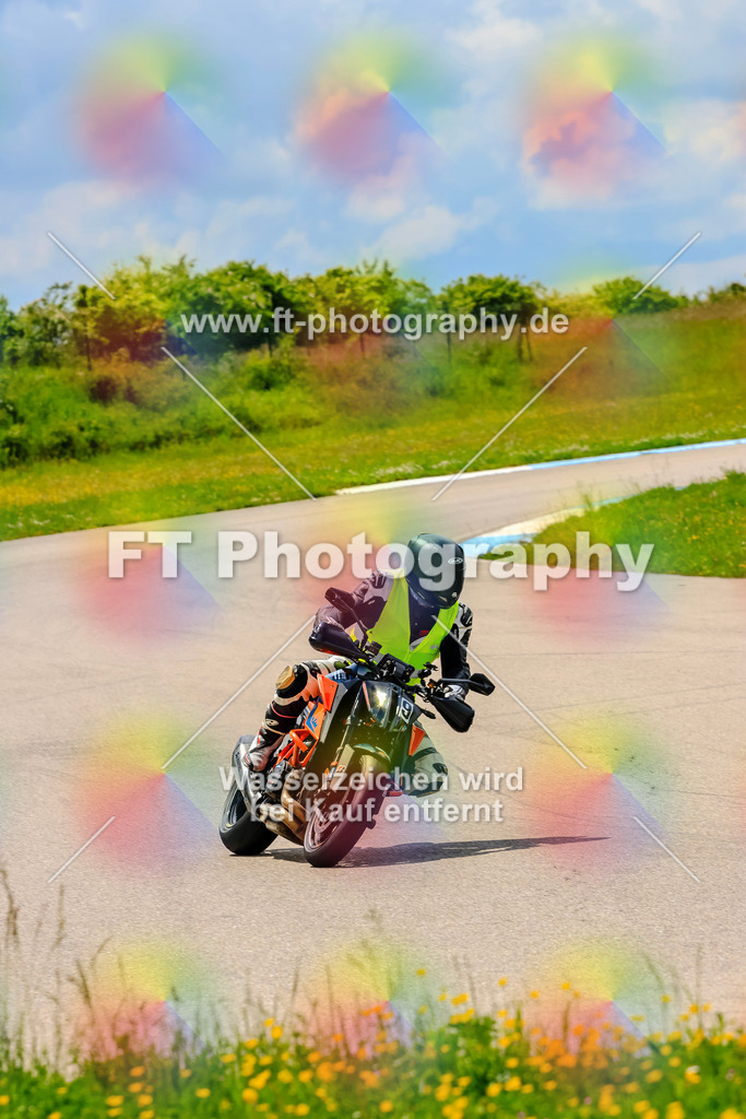 MotoTeam-0196 | Hier findet Ihr Bilder von Touristenfahrten auf der Nürburgring Nordschleife oder von anderen Veranstaltungen die ich besucht habe. Viel Spass beim Durch Schauen 