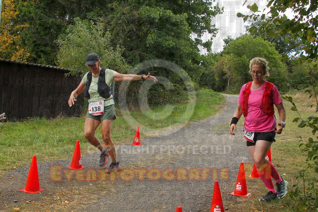 250830_1518_EV4_4512 | Sportfotografie im Rhein-Sieg Kreis, Köln, Bonn, NRW, Rheinland Pfalz, Hessen, etc. Unser Tätigkeitsfeld umfasst den Laufsport vom Volkslauf über den Marathon, Duathlon, Triathon bis zum Ultralauf wie Kölnpfad Ultra oder Schindertrail.