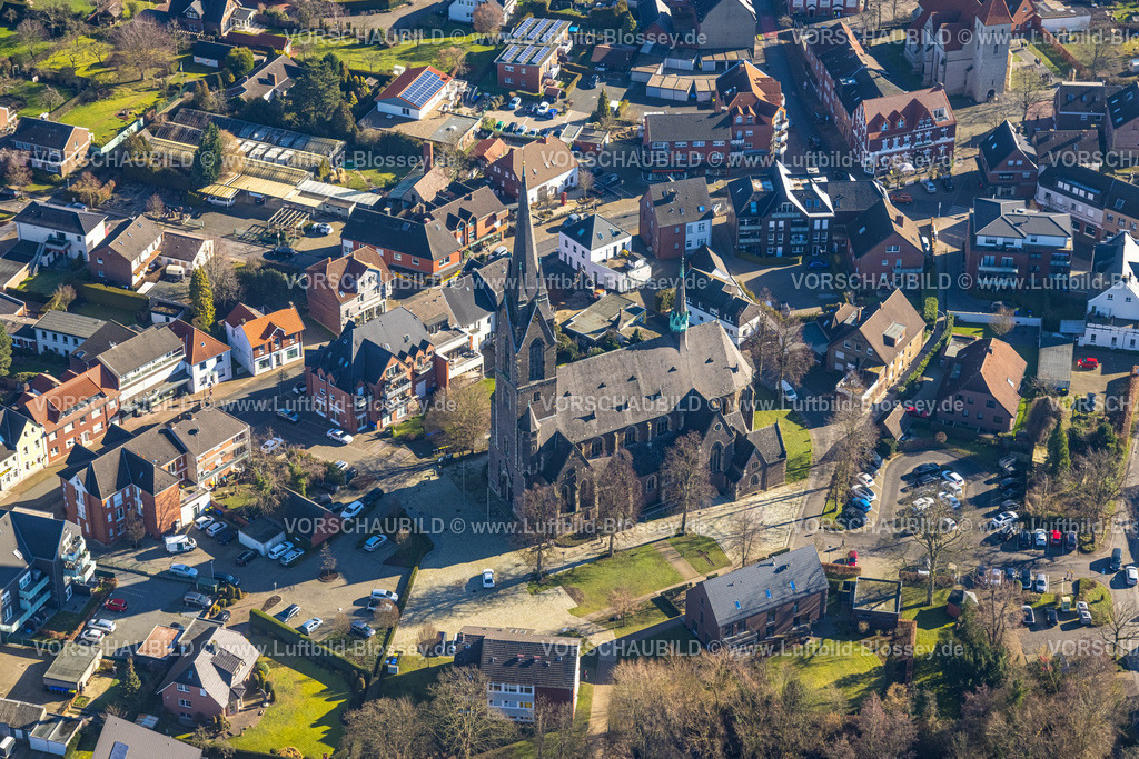 Selm230205719 | Luftbild, Kath. Pfarrkirche St. Ludger, Selm, Münsterland, Nordrhein-Westfalen, Deutschland