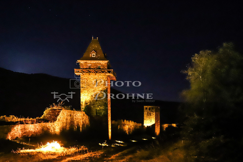 oberwesel-1569 | Die Stadtmauer von Oberwesel ist fast vollständig erhalten und ist teilweise begehbar. - Realisiert mit Pictrs.com
