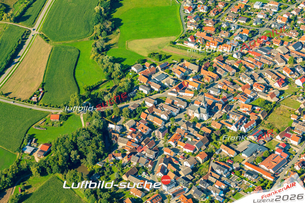 Luftaufnahme von Pettstadt Vs Google Maps- Die Luftaufnahme wurde 2025 vom UL-Flugzeug heraus erstellt ( keine Drohne ) - Hochauflösende Luftaufnahme - für professionelle Ausdrucke geeignet. Die Geschenkidee !Mit Lizenz und Bildrechte bestellbar
