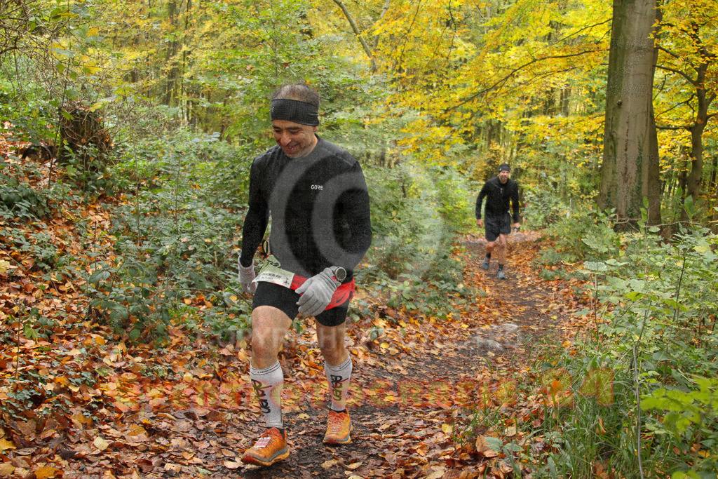 251026_1256_EV4_6152 | Sportfotografie im Rhein-Sieg Kreis, Köln, Bonn, NRW, Rheinland Pfalz, Hessen, etc. Unser Tätigkeitsfeld umfasst den Laufsport vom Volkslauf über den Marathon, Duathlon, Triathon bis zum Ultralauf wie Kölnpfad Ultra oder Schindertrail.