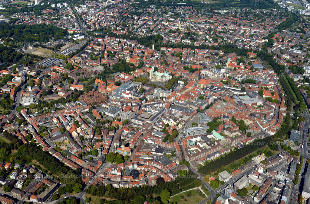 3292714 | Online-Shop für Luftbilder aus Deutschland. Seit über 45 Jahren baut Gerhard Launer das Luftbildarchiv mit unterschiedlichsten Themen stetig weiter aus.