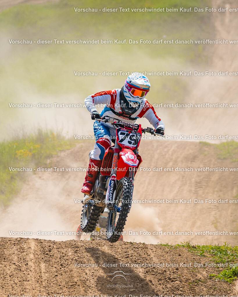 05_03_Schwedt-9208 | Sportfotografin aus Berlin-Brandenburg mit Fokus auf Motocross. Ich halte deine sportliche Leistung und echte Emotionen auf und neben der Strecke professionell fest. Entdecke die Fotos von deinem Rennen und bestelle sie direkt hier im Shop.