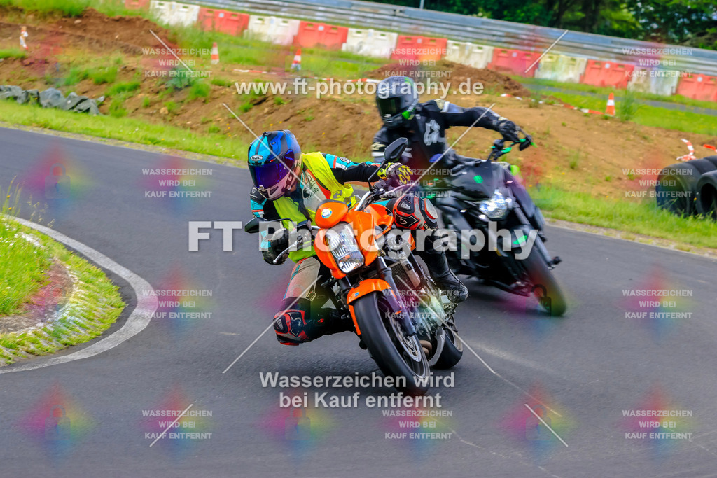 VBK-7522 | Hier findet Ihr Bilder von Touristenfahrten auf der Nürburgring Nordschleife oder von anderen Veranstaltungen die ich besucht habe. Viel Spass beim Durch Schauen 