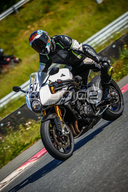 0157-250510_BOX-035_157 | Deine Full-Service-Agentur für ✔️Videoproduktionen und ✔️Motorsportfotografie Jetzt Angebot anfragen!