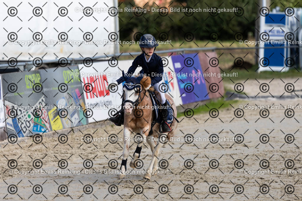 CL5A2180 | Emilia Reinking Fotografie - Realisiert mit Pictrs.com