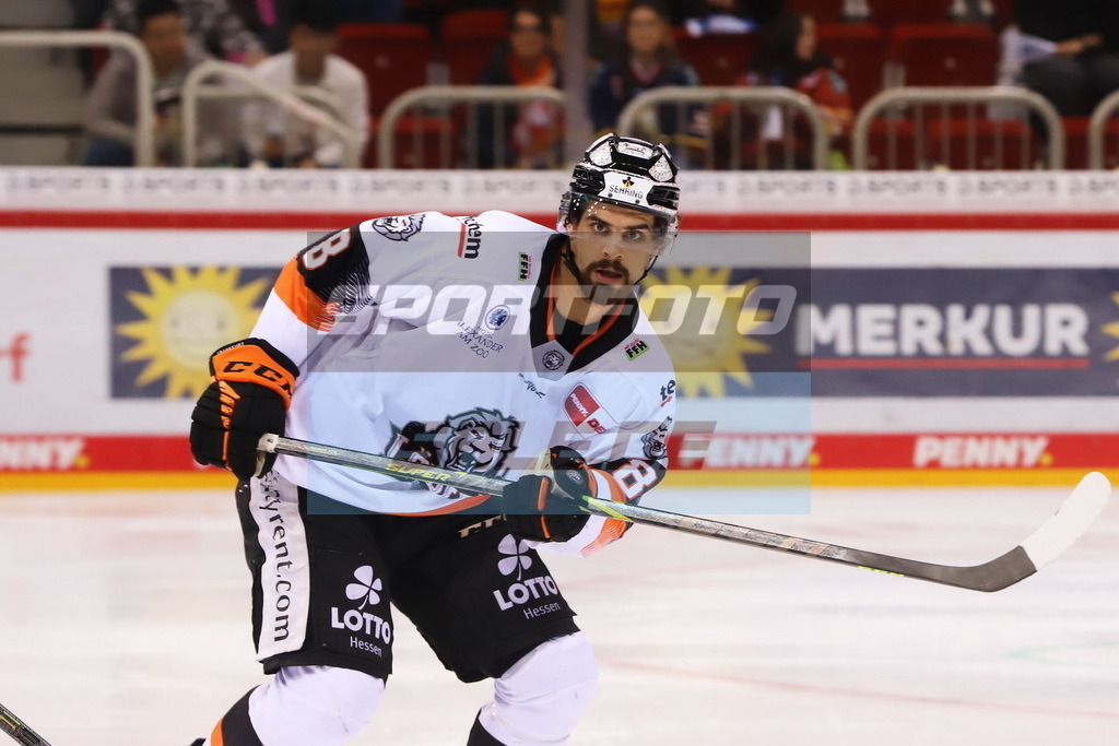 Nathan Burns - LFF | Nathan Burns - LFF - Realisiert mit Pictrs.com