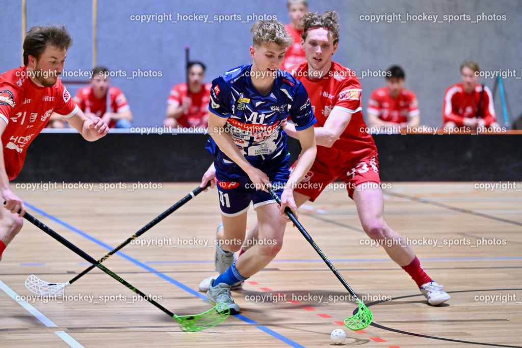 KAC Floorball vs. VSV Unihockey | #21 Tobias Grabner KAC Floorball, #41 Rok Kopavnik VSV Unihockey, #93 Marcel Gappmayer KAC Floorball, KAC Floorball vs. VSV Unihockey, KAC Floorball vs. VSV Unihockey am 21.03.2026 in Klagenfurt (Ballspielhalle Waidmannsdorf), Austria, (Photo by Bernd Stefan)