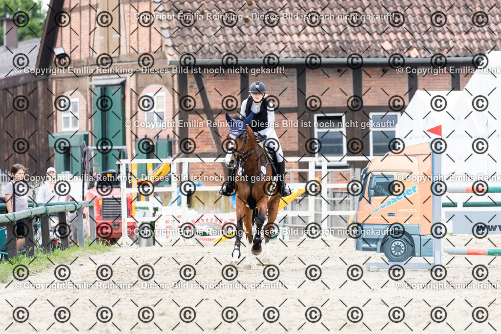 CL5A8393 | Emilia Reinking Fotografie - Realisiert mit Pictrs.com