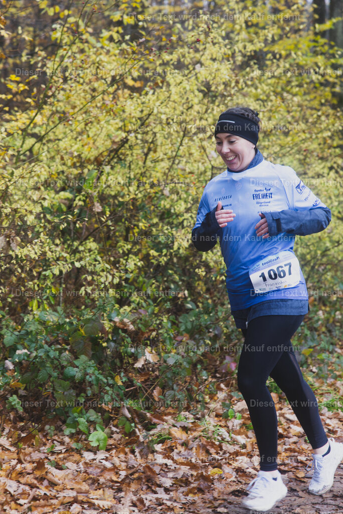 cineathletes-huegelland-2025-11-09-12-10-00 | Sportfotografie rund um Obstacle Course Racing und Trail Run - Realisiert mit Pictrs.com