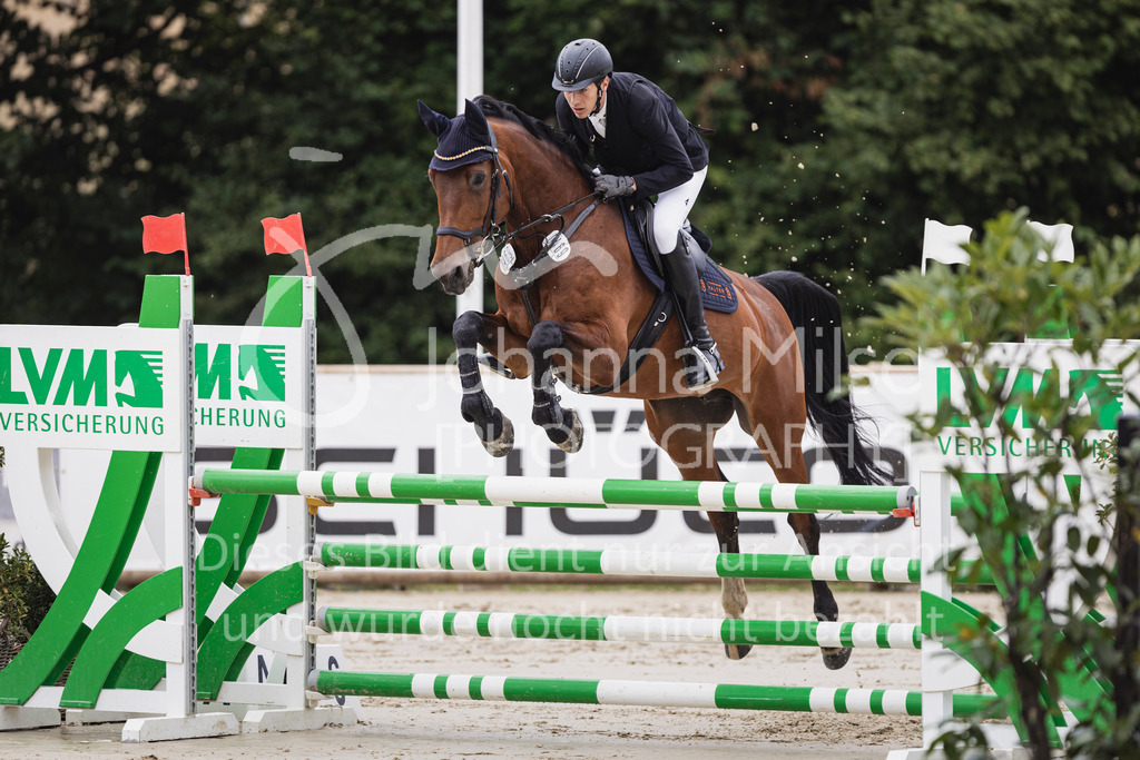 250711_BHO_A2-Spr-2-229 | Deine schönsten Turniermomente als professionelle Fotos! Entdecke hochwertige Pferdesport-Fotografie im Online-Shop. Jetzt Fotos finden & bestellen!