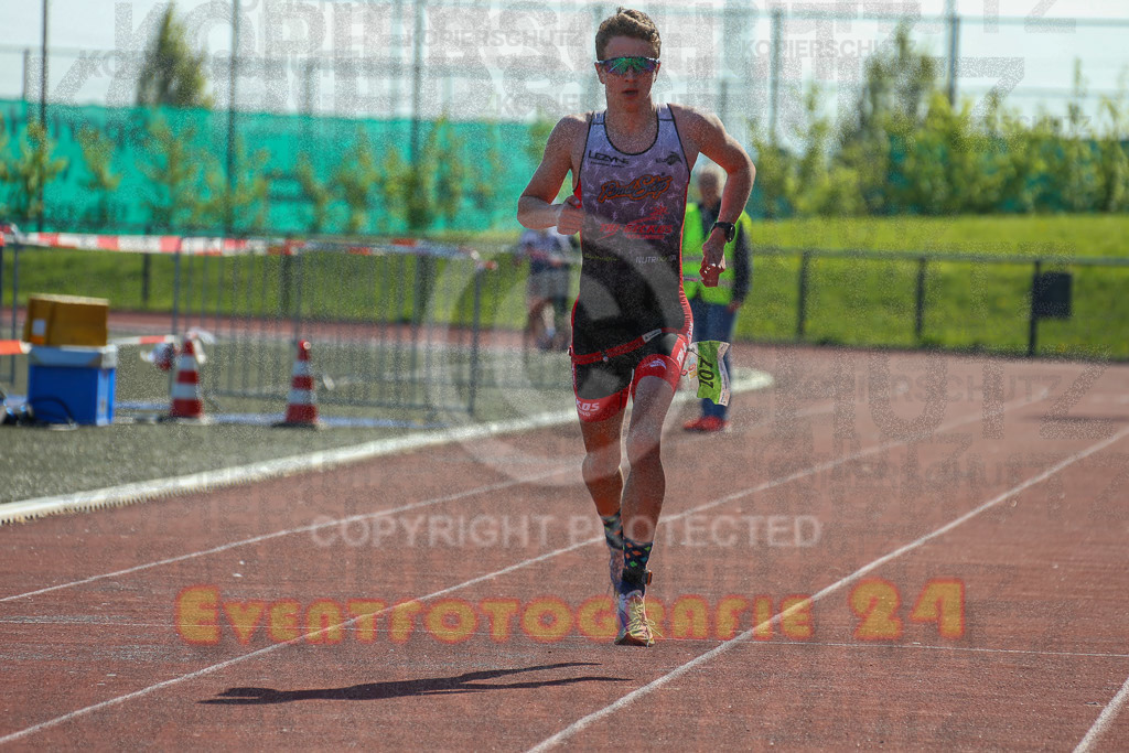 220424_1052_EX1_4199 | Sportfotografie im Rhein-Sieg Kreis, Köln, Bonn, NRW, Rheinland Pfalz, Hessen, etc. Unser Tätigkeitsfeld umfasst den Laufsport vom Volkslauf über den Marathon, Duathlon, Triathon bis zum Ultralauf wie Kölnpfad Ultra oder Schindertrail.