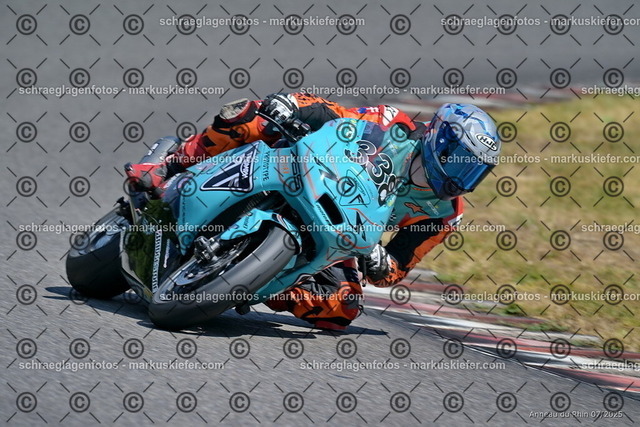 25bt04-0787 | markuskiefer.com - Realisiert mit Pictrs.com
