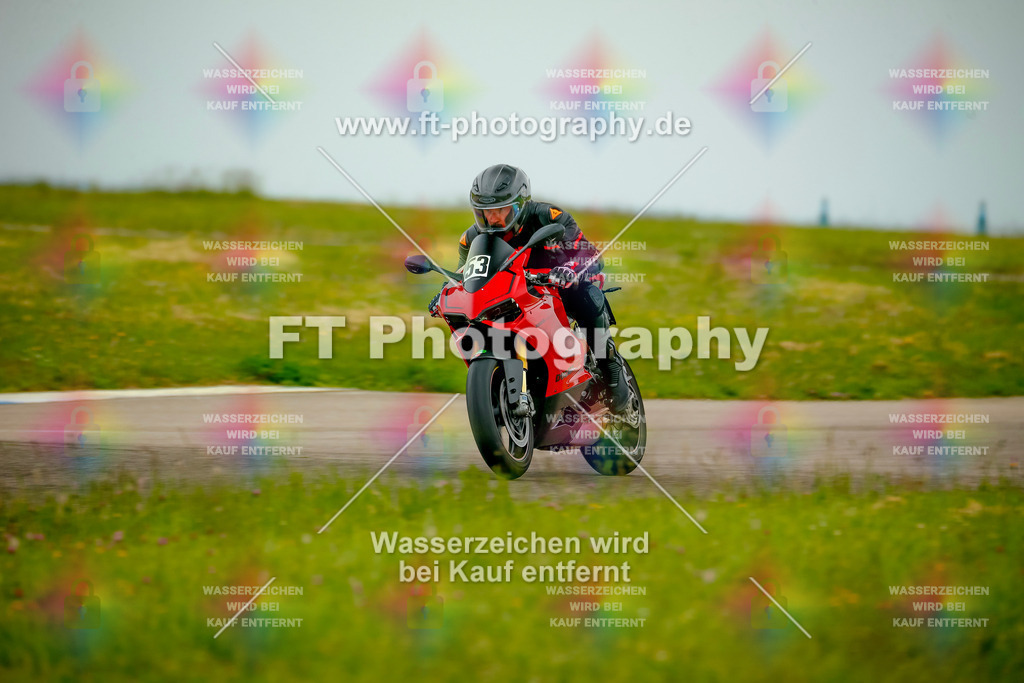 _MOT2654 | Hier findet Ihr Bilder von Touristenfahrten auf der Nürburgring Nordschleife oder von anderen Veranstaltungen die ich besucht habe. Viel Spass beim Durch Schauen 