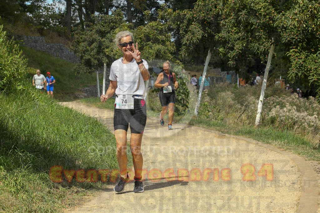 250824_1252_EX1_0780 | Sportfotografie im Rhein-Sieg Kreis, Köln, Bonn, NRW, Rheinland Pfalz, Hessen, etc. Unser Tätigkeitsfeld umfasst den Laufsport vom Volkslauf über den Marathon, Duathlon, Triathon bis zum Ultralauf wie Kölnpfad Ultra oder Schindertrail.