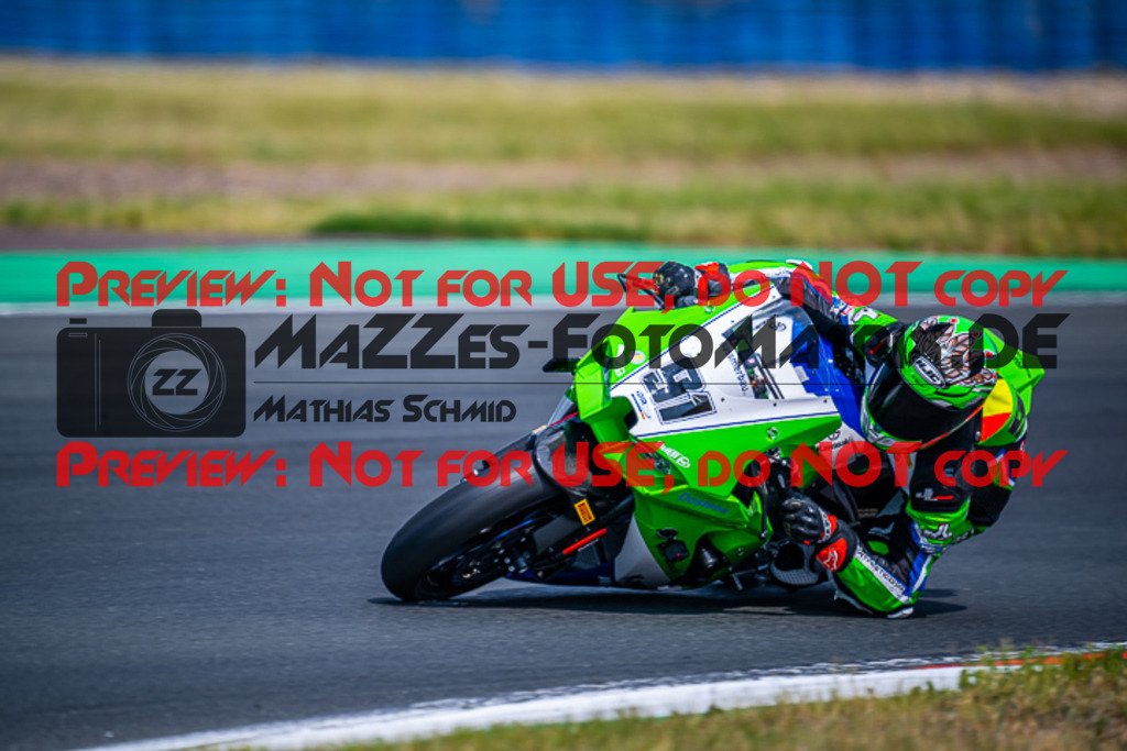 MaZZes_FotoMatrix_220520_3681 | Fotograf Mathias Schmid
Sportfotograf,
Eventfotograf,
Hochzeitsfotograf,
Portraitfotograf