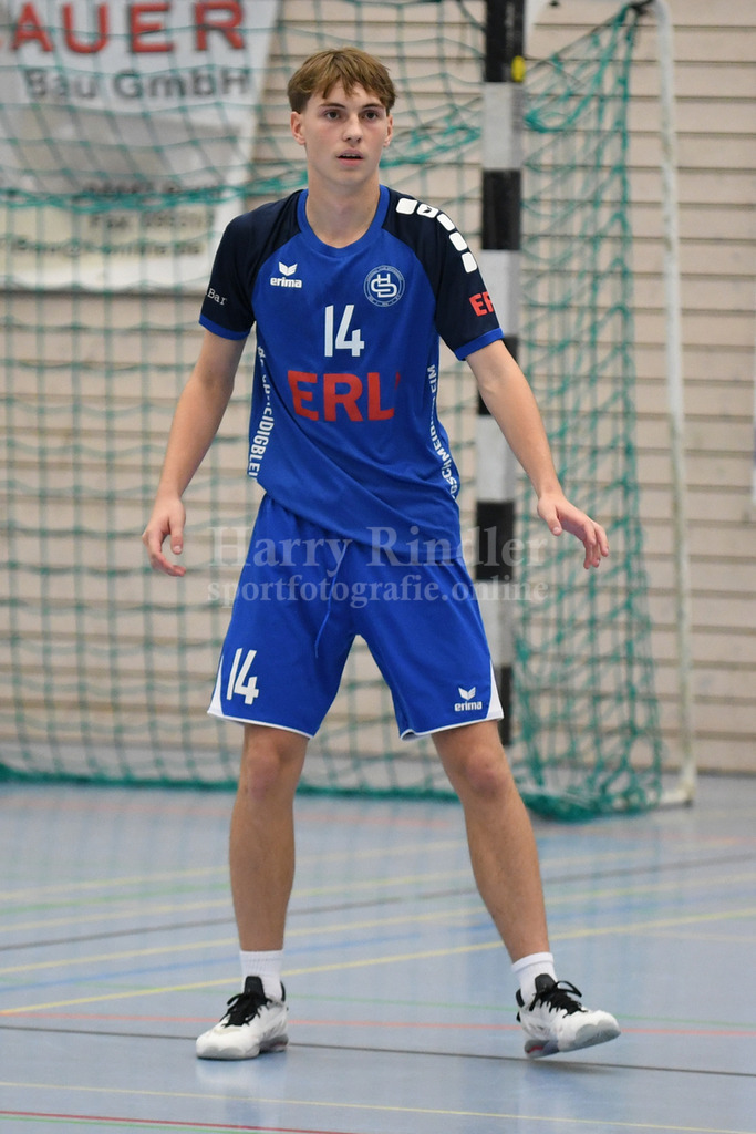 HC Deggendorf : TSV Taufkirchen/Vils | Dennis  Meiser  (HC Deggendorf  #14) - Realisiert mit Pictrs.com