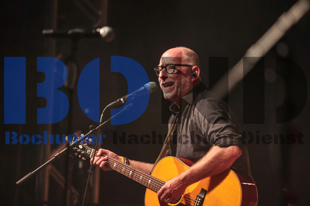 SES_GEBZFR20250828-35 | bond - Realisiert mit Pictrs.com