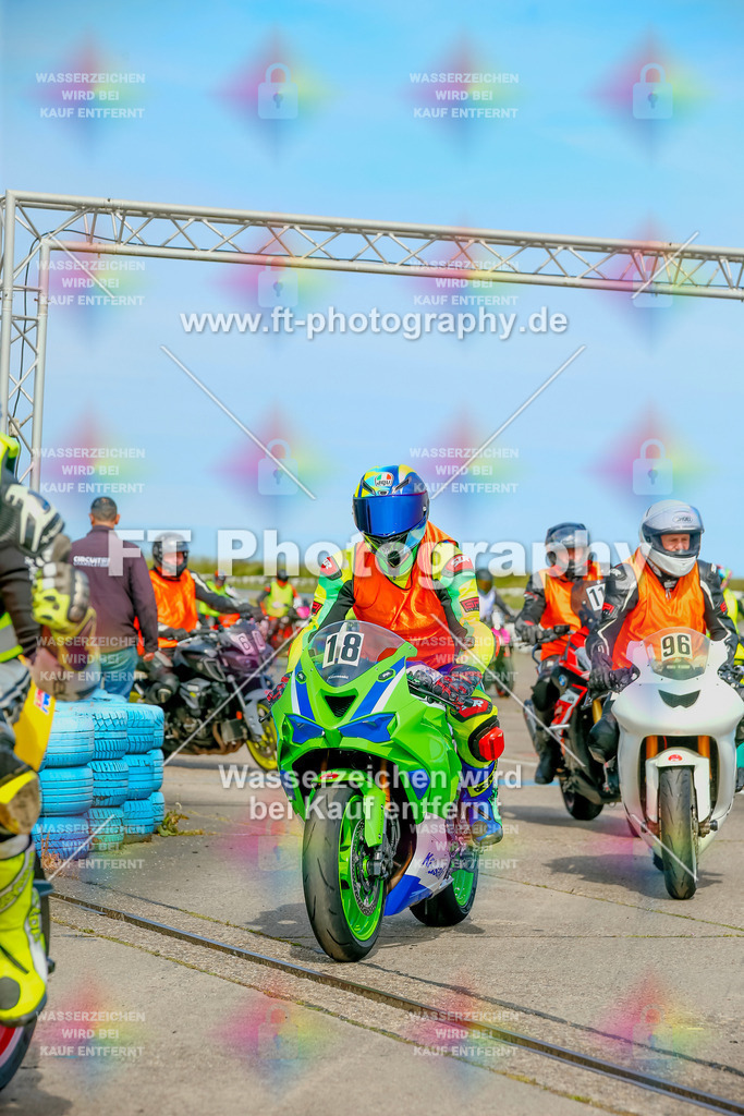 _MOT1016 | Hier findet Ihr Bilder von Touristenfahrten auf der Nürburgring Nordschleife oder von anderen Veranstaltungen die ich besucht habe. Viel Spass beim Durch Schauen 