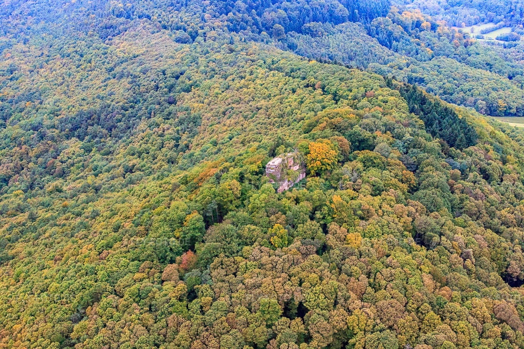 Luftbild: Burgruine Neukastell in Leinsweiler im Bundesland Rheinland-Pfalz in Deutschland. Foto: IMG_60003.jpg vom 08.10.2013 durch Werner Riehm/FLY-FOTO.de