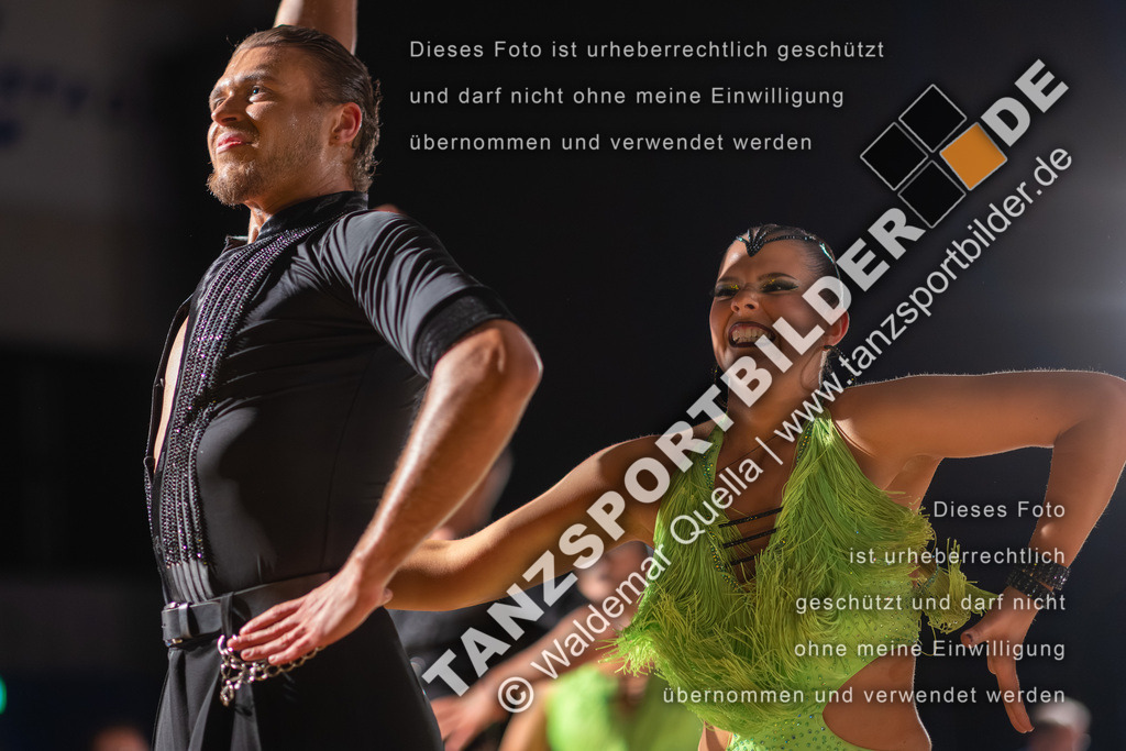20260321-11902 | Hier finden Sie Tanz Bilder vom Latein und Standard Formationen tanzen. Sportbilder vom Tanzsport. Schöne Fotos und von Weltmeisterschaft, Europameisterschaft, Bundesliga, Regionalliga, Oberliga und Landesliga sowie von GOC Stuttgart, DanceComp, WM Bremen