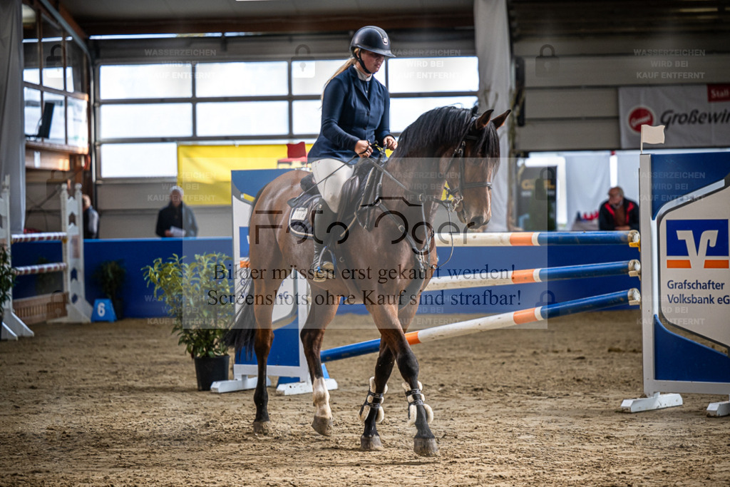 DOS_0440 | Entdecke hochwertige Reitturnierfotos von Foto Oger. Professionell, emotional und authentisch – jetzt Lieblingsmomente im Shop bestellen. - Realisiert mit Pictrs.com