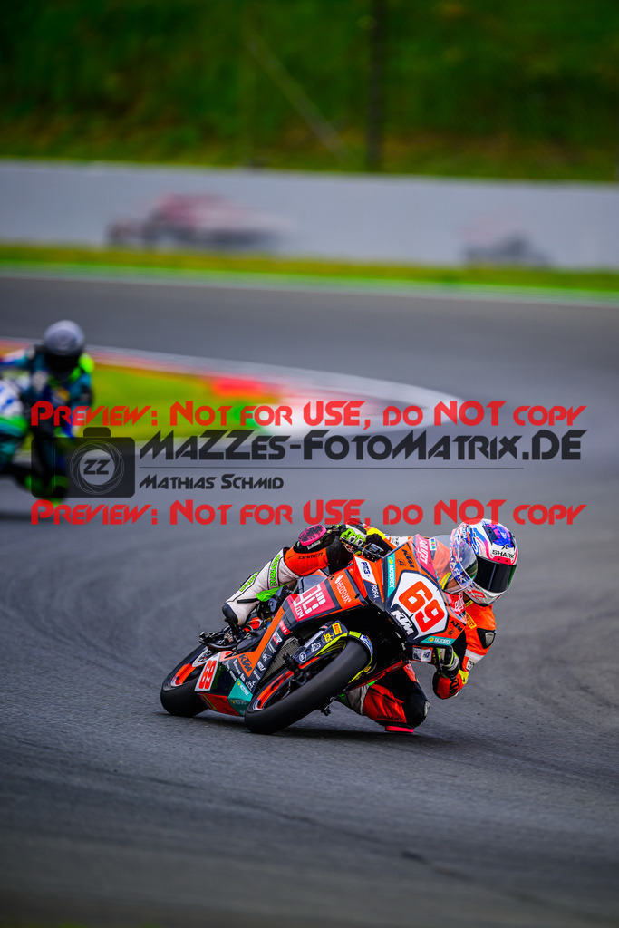 MaZZes_FotoMatrix_240531_6007705_8773 | SSP300